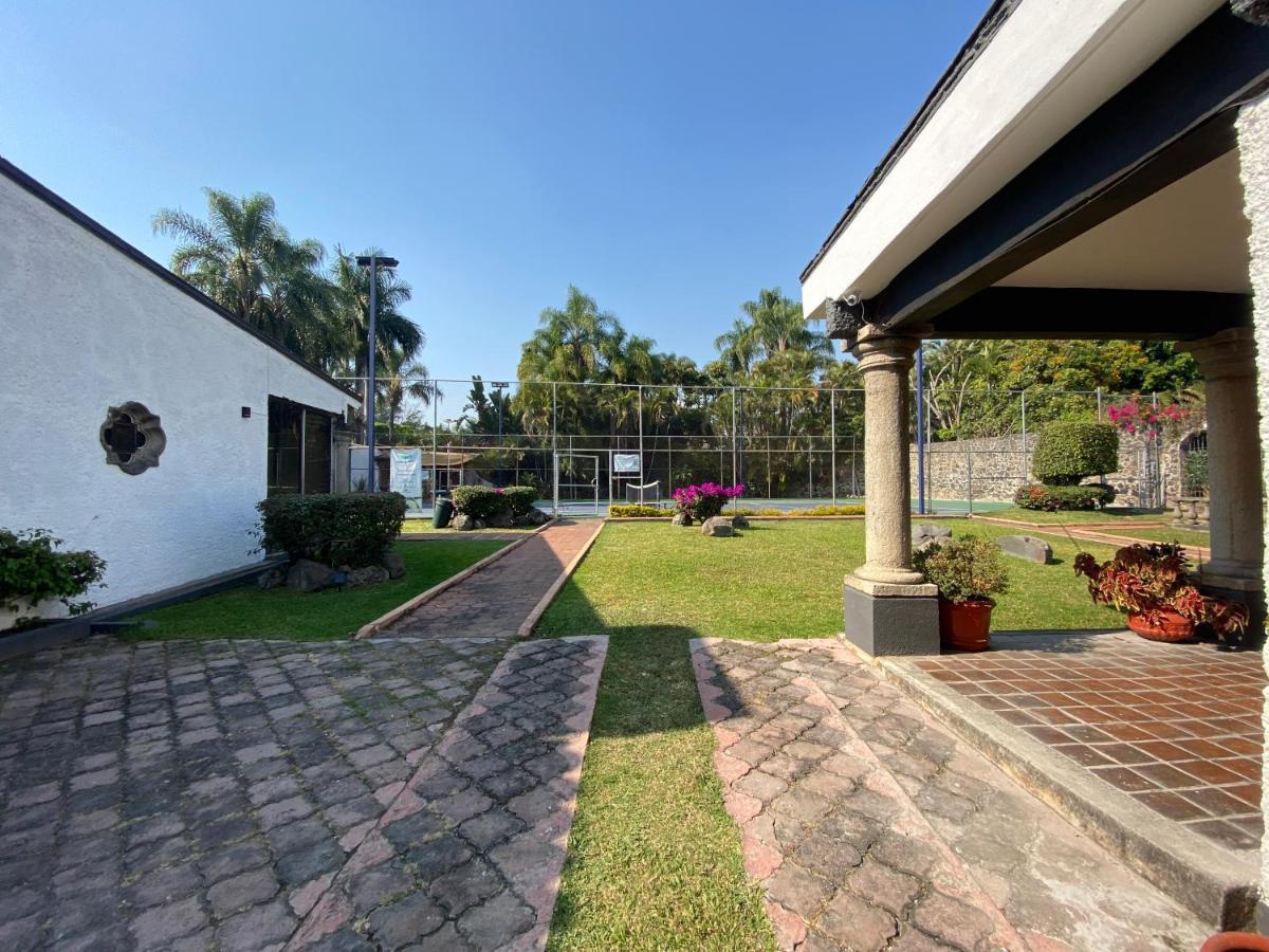 Bed & Tennis - Vista Hermosa Cuernavaca Luaran gambar
